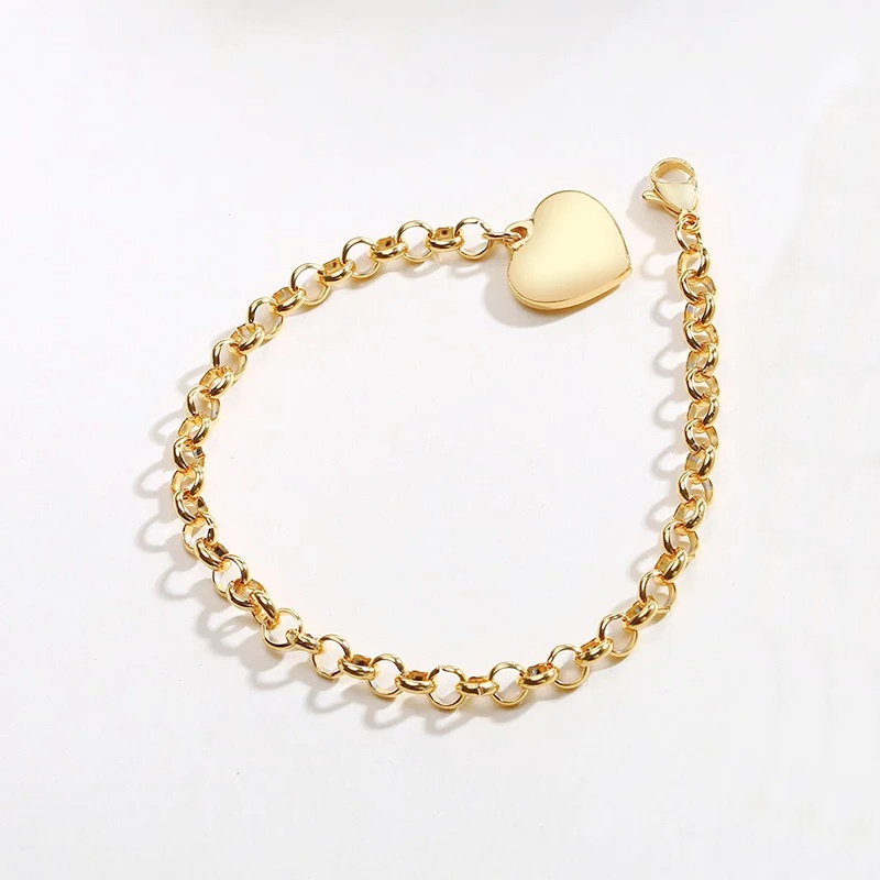gold love heart bracelet