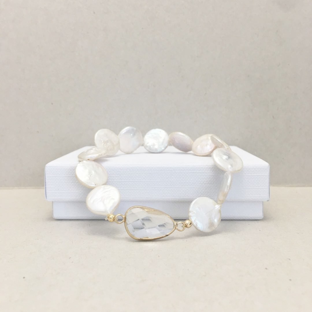 Coin Pearl Bracelet with Crystal - Image 2