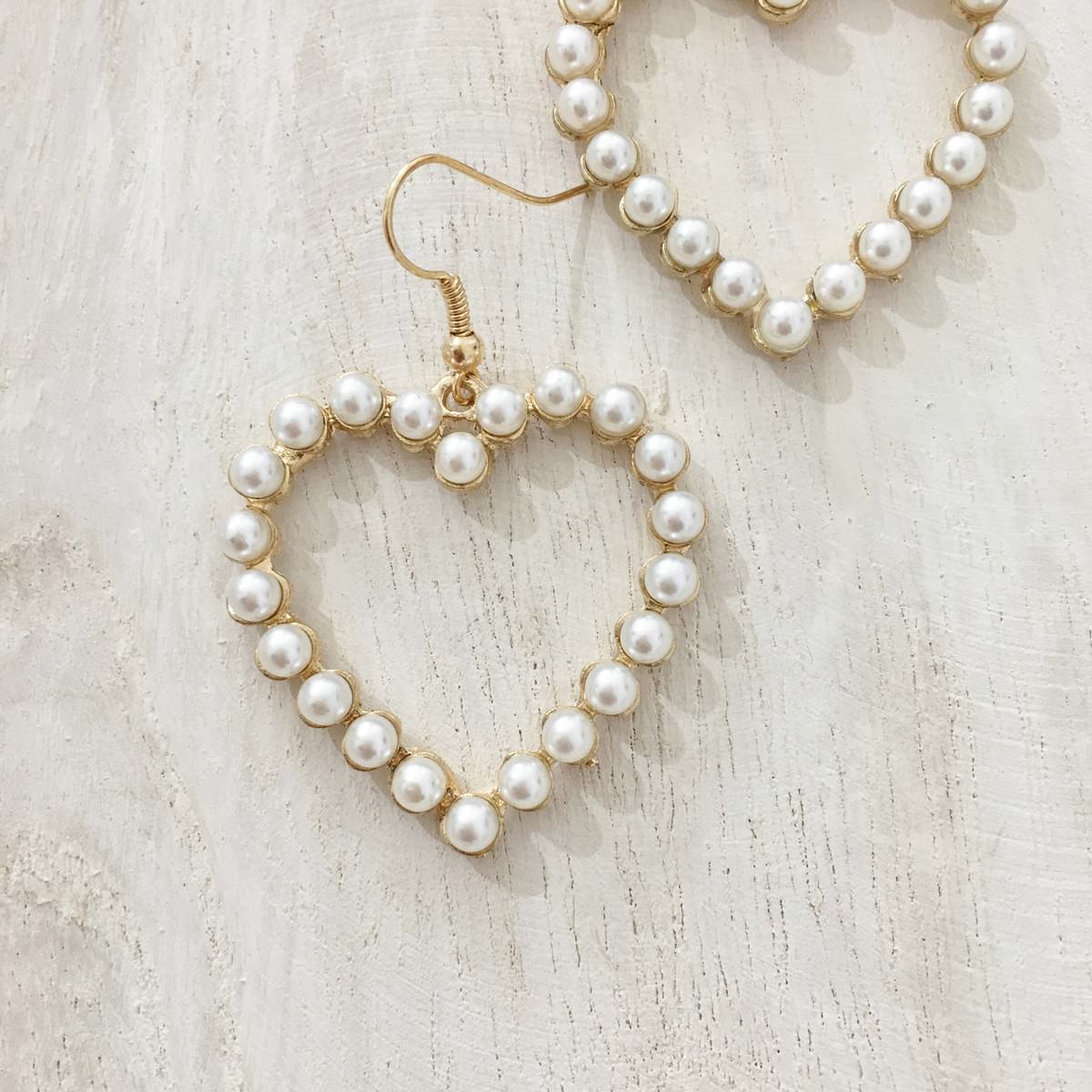 pearl heart earrings