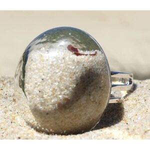 oval sand ring in silver with Cotton Tree sand