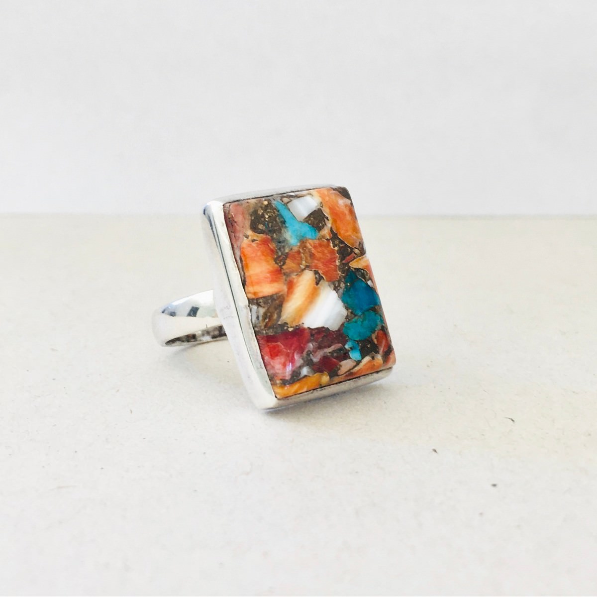 Spiny oyster turquoise ring in sterling silver