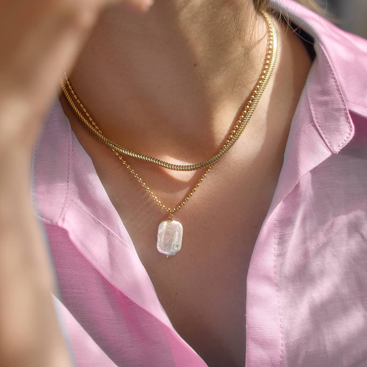 Baroque Freshwater Pearl Pendant Necklace 18k Gold Plated - Image 4