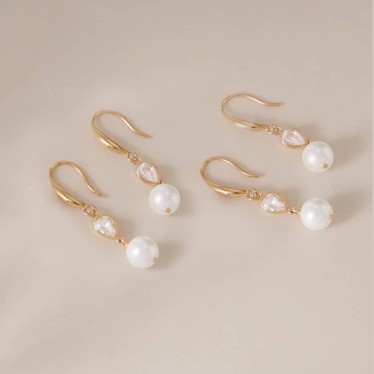Crystal & Pearl Drop Earrings 18k Gold Plated - Image 3