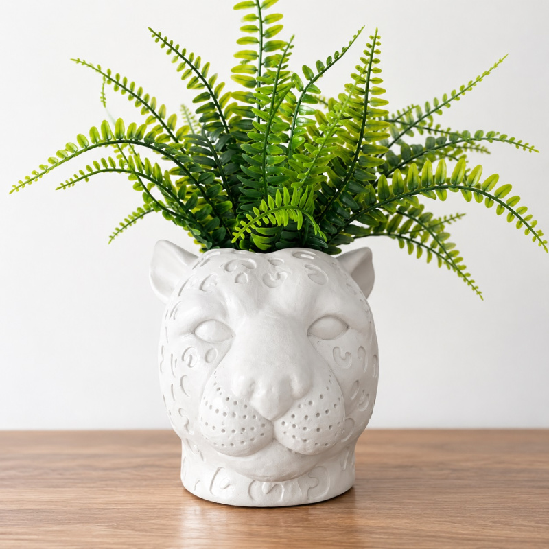 all white leopard vase - ceramic - 19x16cm